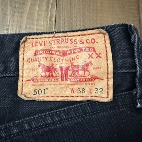 Vintage Levi’s 501 XX Jeans Black Original Straight Leg Denim Button Fly 38x32 - Picture 4 of 7